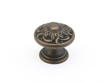Schaub Corinthian - Knob - 1-3/8"